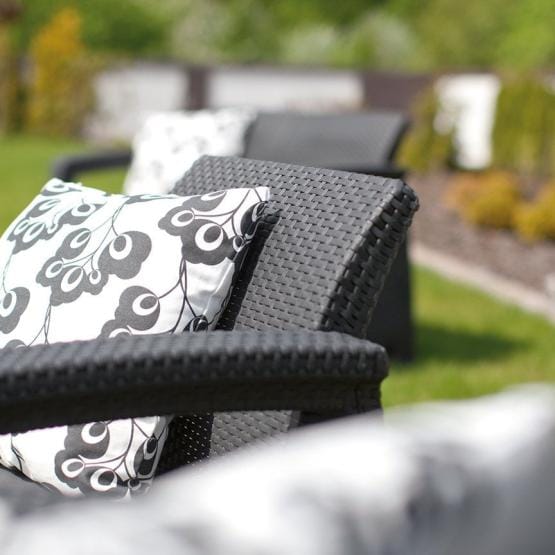 Vrtne sedežne garniture - Vrtne sedežne garniture