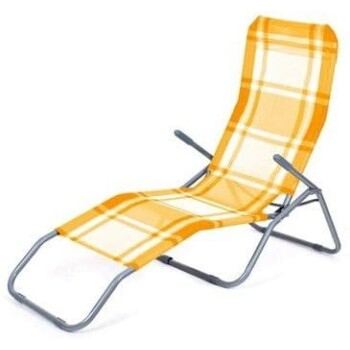 Ležalnik za na plažo v oranžni barvi. Ležalniki za na plažo