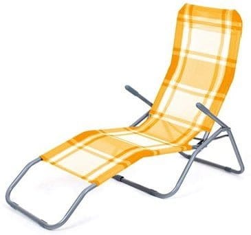 Ležalnik za na plažo v oranžni barvi. Ležalniki za na plažo Ležalnik za na plažo v oranžni barvi. Ležalniki za na plažo