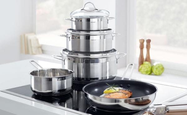 Litoželezna posoda za indukcijo