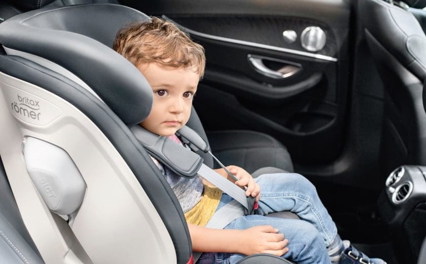 otroski sedez malcek