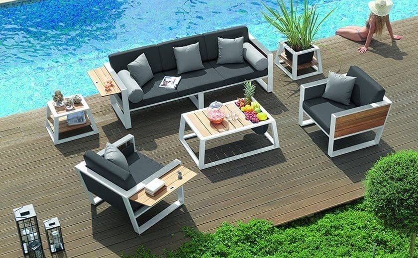 Pestra izbira vrtnih garnitur in vrtnega pohištva