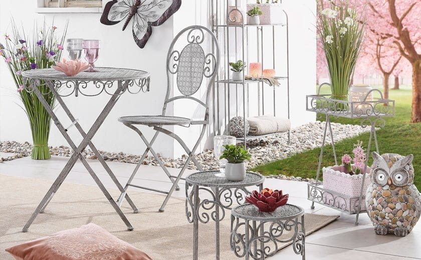 romanticno vrtno pohistvo