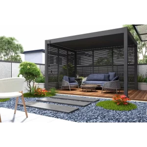 Bioklimatske pergole za vaš vrt ali teraso Odkrijte vrhunske bioklimatske pergole, ki vam ponujajo visokokakovostne in funkcionalne rešitve za ustvarjanje prijetnega in udobnega prostora na prostem. Bioklimatske pergole so idealne za ustvarjanje sence, zaščito pred vročino in sončnimi žarki ter za ustvarjanje privlačnega in elegantnega zunanjega prostora. Kaj so bioklimatske pergole? Bioklimatske pergole so pergole z vrtljivimi lamelami, ki jih ročno vrtite z ročajem in jim prilagajate kot glede na potrebno senčenje, zračenje ali zaščito pred dežjem. Te pergole so zasnovane tako, da omogočajo optimalno prilagodljivost glede na vremenske razmere in vaše potrebe po udobju. Pergole INTRO NEO Pergole INTRO NEO imajo enoslojni opaž, vendar so zasnovane tako, da se dobro prilegajo vsakemu zunanjemu prostoru. Konstrukcija je izjemno močna in stabilna, s sivo barvo RAL 7016 in mat zaključkom. Popolnoma aluminijasta konstrukcija vključuje stebre, tramove in letve iz aluminija, ki je visokokakovosten in obdelan s prašno barvo, kar zagotavlja dolgotrajno odpornost na vremenske vplive. Ključne značilnosti bioklimatske pergole Aluminijasta konstrukcija Aluminijasta konstrukcija zagotavlja dolgo življenjsko dobo in odpornost na vremenske vplive. Stebri so dimenzij 116 x 116 x 1,5 mm, na spodnjem delu pa imajo jekleno nogo debeline 8 mm, dimenzij 160 x 160 mm. Vse to je pokrito z aluminijastim pokrovom z vgrajenim odvodnim sistemom, ki omogoča gladko odtekanje vode. Nastavljive lamele Sestavljene so iz 25 nastavljivih enoslojnih aluminijastih lamel v obliki črke V, ki zagotavljajo zaščito pred soncem in dežjem. Te lamele je mogoče zasukati od 0° do 135°, kar omogoča popoln nadzor sončne svetlobe ali senčenja. Njihova nastavitev je preprosta in se izvaja ročno s pomočjo ročaja. Ko so lamele zaprte, površina ni ravna. Sistem za odvodnjavanje Voda gladko odteka skozi edinstven drenažni sistem neposredno v strukturo pergole. V zimskih mesecih je priporočljivo, da letve pustite v navpičnem položaju, da ohranite življenjsko dobo pergole. Dodatne funkcije Stranska senčila in zavese Bioklimatsko pergolo Rojaplast je mogoče razširiti z dodatnimi funkcijami, kot so stranska senčila z aluminijastim okvirjem, ki ščitijo pred vetrom, ter senčna plošča s fiksnimi vodoravnimi letvami za dodatno zasebnost in senco. Te dodatke je mogoče kupiti ločeno in niso del osnovnega paketa. Uživanje skozi vse leto Bioklimatska pergola Rojaplast zagotavlja maksimalno uživanje sončne svetlobe in zaščito pred prekomerno vročino. Poleg tega omogoča enostavno prezračevanje in ščiti pred dežjem, kar omogoča uporabo pergole v vseh letnih časih. Zaključek Če želite ustvariti kakovosten in večnamenski zunanji prostor za sprostitev, je bioklimatska pergola Rojaplast odlična izbira. Uživajte na prostem v udobju in stilu s to vrhunsko vrtno pergolo!