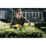 AKUMULATORSKE ŠKARJE ZA ŽIVO MEJO 61 CM GREENWORKS 40V Z 2AH BATERIJO IN POLNILNIKOM G40HT61K2 – predstavitvena slika