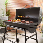 ŽAR NA OGLJE VONHAUS CHARCOAL BARREL BBQ OBLIKA SODČKA – predstavitvena slika