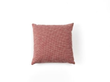 Okrasna blazina za vrtno garnituro Maximo 50x50. Okrasna blazina je dodatek vrtne sedežne garniture Maximo dimenzije 50x50. Blazina je na voljo v štirih