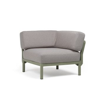 Vrtni kotni element Maximo v Cactus barvi. Vrtni kotni element Maximo, s strukturo regenerirane smole z visoko vsebnostjo recikliranih materialov. Okvir