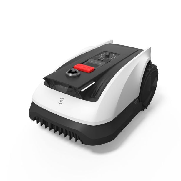 ROBOTSKA KOSILNICA ECOVACS GOAT O500 PANORAMA ROBOTSKA KOSILNICA ECOVACS GOAT O500 PANORAMA