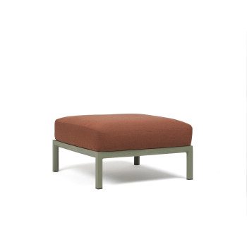 Vrtni tabure Maximo v Cactus barvi. Vrtni tabure Maximo, s strukturo regenerirane smole z visoko vsebnostjo recikliranih materialov. Okvir elementa je v barvi