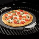 REŠETKA ALI PLOŠČA WEBER PIZA KAMEN GBS/KRAFTED SISTEM – predstavitvena slika