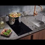 STEKLOKERAMIČNA PLOŠČA ELECTROLUX LHR3233CK – predstavitvena slika