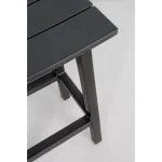 Barski stol SKIPPER - črna, je eleganten kos pohištva. Narejen je iz aluminija. Je zelo priročen in udoben za sedenje. S svojo obliko in barvo popestri vsak