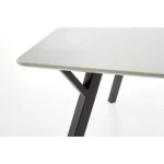 Jedilna miza GRAL je sodobnega in gladkega videza. Dimenzije: - D: 140 x G: 80 x V: 74 cm Material: - MDF / kovina Barve: - Siva / črna