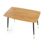 METROPOLIS je klasična kakovostna miza, narejena iz kvalitetnih materialov. Dimenzije: - D: 120 x G: 70 x V: 76 cm Material: - MDF furnir / barvana kovina /