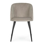 Jedilni stol QUEEN taupe je modernega dizajna. Črne kovinske noge zagotavljajo stabilnost. Sedalni del je narejen iz poliuretanske pene ki je oblečena v