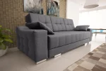 Kavč JAGO je praktičen in eleganten. Narejen je iz kvalitetnega blaga in ima valovito vzmetenje. Kavč se raztegne, tako da se lahko na njem prespi. Ima