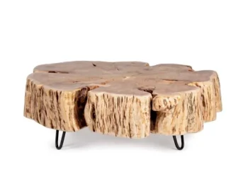Klubska mizica ENEAS TREE je eleganten kos pohištva, ki s svojim izgledom pritegne vsakogar. Narejena je iz lesa in ima kovinske črne noge. Zaključek je na