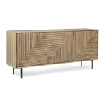 Komoda DARSEY 3A je narejen iz MDF-ja in ima kovinske noge. Struktura je iz lesa, predal ima v vratih. Material: - MDF - Kovinske noge - Les Barva: - Črne