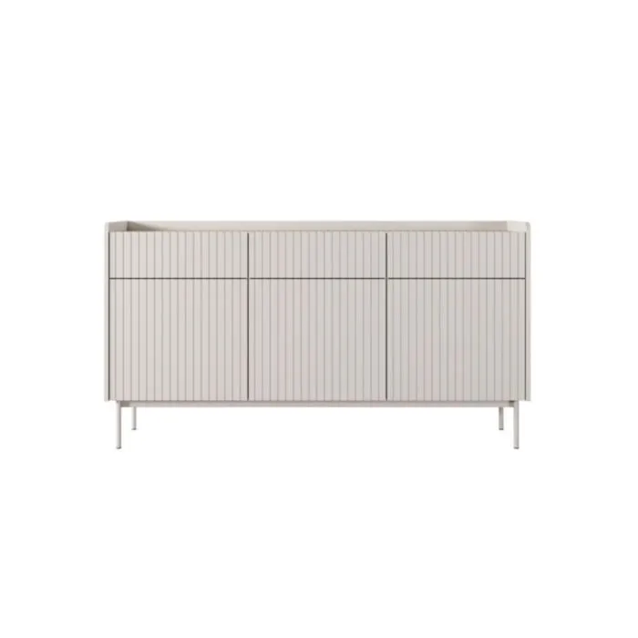 Komoda LEVAS Komoda LEVAS, je eleganten kos pohištva, ki popestri vaš prostor s svojim luksuznim dizajnom. Narejen je iz kakovostnih materialov v bež barvi s kombinacijo