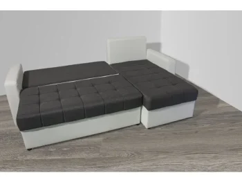 Kotna sedežna garnitura LUXUS je odlična garnitura po odlični ceni. Narejena v kombinaciji umetnega usnja in blaga. Zraven garniture dobite pripadajoče