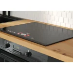 Kuhinjski blok ENA 270 x 220 cm je kuhinja v barvi črne mat in artisan hrasta. Narejena je iz laminirane plošče (16 mm) in melamina. Plošča je