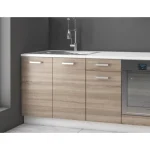 Kuhinjski blok META 240 cm je dobavljiva v sonoma/beli barvi. Korpusi so iz laminirane plošče debeline 16 mm. Vrata steklene viseče omarice so iz kaljenega