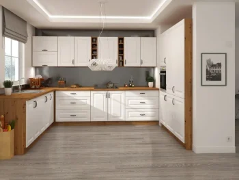 Kuhinjski blok STIL 1- 265 x 300 x 180 cm je dobavljiva v beli barvi. Debelina delovnega pulta je 38 mm. Fronte kuhinje imajo MDF rob. Kuhinja je izdelana iz