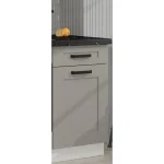 Kuhinjski blok TAJA 250 cm je dobavljiva v taupe barvi. Debelina delovnega pulta je 38 mm. Kuhinja je izdelana iz oplemenitenih ivernih plošč debeline 16