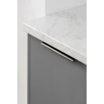 Kuhinjski blok VIVIANA 300 cm + NAPA je modernega dizajna v sivi / kašmir barvi. Stranice so narejene iz laminirane plošče debeline 16 mm, fronte pa
