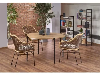 Okrogla miza MEGAN je kvalitetna okrogla miza iz kovine in lesa. Dimenzije: - Fi120 x V: 76 cm Material: - MDF / laminirana plošča / barvana kovina