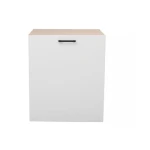 Pisalna miza DEJANA je inovativen kos pohištva, ki popestri vaš prostor. Mizna plošča je narejena iz laminirane plošče v hrast barvi. Mizne noge so