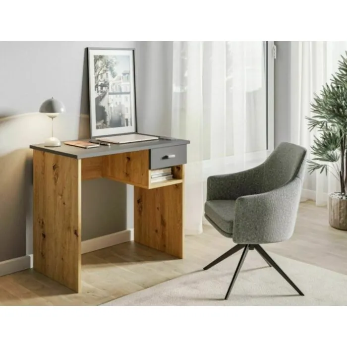 Pisarniška miza ARINA 2, je eleganten kos pohištva, ki popestri vsak prostor s svojo obliko in priročnostjo. Narejena je iz laminirane plošče. Je v barvi