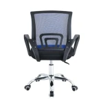 Pisarniški stol DISCO krom/moder je vrtljiv stol, ki je nastavljiv po višini. Zagotavlja popolnoma zanesljivo uporabo ter vzdržljivost. Čvrsta podlaga