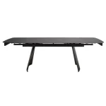 Raztegljiva jedilna miza BALINI je narejena do podrobnosti natančno. Očarali vas bodo njeni prefinjeno narejeni vzorci ter stabilnost. Narejena je iz