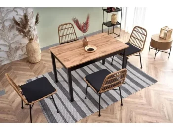 Raztegljiva jedilna miza GREGA je narejena iz kakovostnih materialov. Je sodobna, elegantna in stabilna. Dimenzije: - D: 124/168 x G: 74 x V: 75 cm Material: -