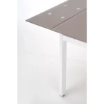 Raztegljiva jedilna miza LAST je elegantna, sodobna in kvalitetna miza. Lepo se poda v vsakršno jedilnico. Dimenzije: - D: 120/180 x G: 80 x V: 75 cm