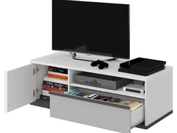 TV omarica MELI je primerna za vsako dnevno sobo. Ima moderne linije in eleganten izgled. Ima eno polico, en predal ter ena vrata. Dimenzije: - Š:120 x V:40 x