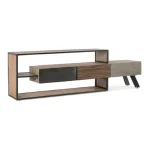 TV regal 3C MANCHESTER ima okvir iz lesa in jekla, noge so nastavljive. Dimenzije: širina: 195cm globina: 38cm višina: 60cm