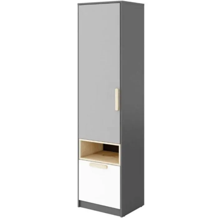 Visoka omara SIVKO Visoka omara SIVKO je enovratna omara primerna za v spalnico ali pa dnevno sobo. Ima polico in globok predalnik. Je v kombinaciji treh barv - Svetlo siva,