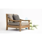 Vrtni fotelj BALI je narejen iz tikovega lesa. Blazina z odstranljivo prevleko z olefinsko tkanino je narejena iz polipropilena. Material: - Tikov les -