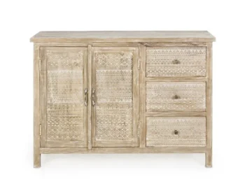 Komoda 2A-3C MAYRA je eleganten kos pohištva, ki popestri vaš prostor. Njen poseben dizajn vas bo navdušil, saj prinese vašemu prostoru eleganco in