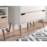 Uporabna in praktična komoda FAST 6 je eleganten kos pohištva,ki popestri vaš prostor s svojo eleganco in prefinjenostjo. Primerna je za vsak prostor, tako