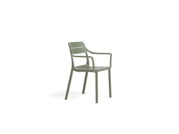 Vrtni stoli CASSIA - Nardi. Vrtni stol CASSIA z naslonjali za roke priznanega Italijanskega proizvajalca NARDI. Stol Cassia je izdelan iz enakomerno obarvane