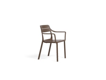 Vrtni stoli CASSIA - Nardi. Vrtni stol CASSIA z naslonjali za roke priznanega Italijanskega proizvajalca NARDI. Stol Cassia je izdelan iz enakomerno obarvane