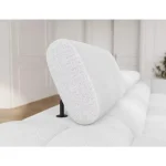 Kavč FIESTA je sodobnega videza, očara s svojo estetiko in izjemnim udobjem. Kavč je praktičen za uporabo saj se raztegne v dodatno ležišče, ter vsebuje