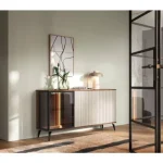 Komoda VILMA je sodobna in elegantna. Narejena je iz kakovostnega MDF-ja in visokokakovostnega stekla. Zaradi svoje oblike in visokokakovostnih materialov je