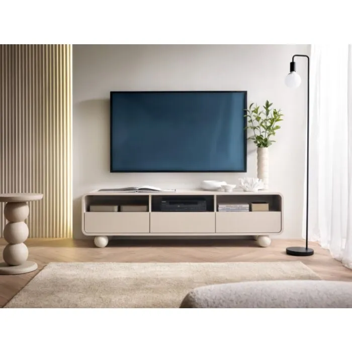 TV omarica ALBI 160 TV omarica ALBI 160 je elegantna in sodobna. Narejena je iz visokokakovostnih materialov. Zaradi svoje oblike in trpežnih nogic zagotavlja dodatno stabilnost.