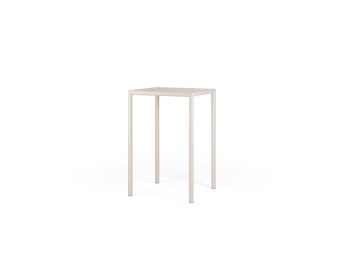 Visoka vrtna miza PIAVE 70 -NARDI. Visoka vrtna miza PIAVE 70 iz pohištvene serije Piave priznanega proizvajalca Nardi navdušuje z izjemno atraktivnim in