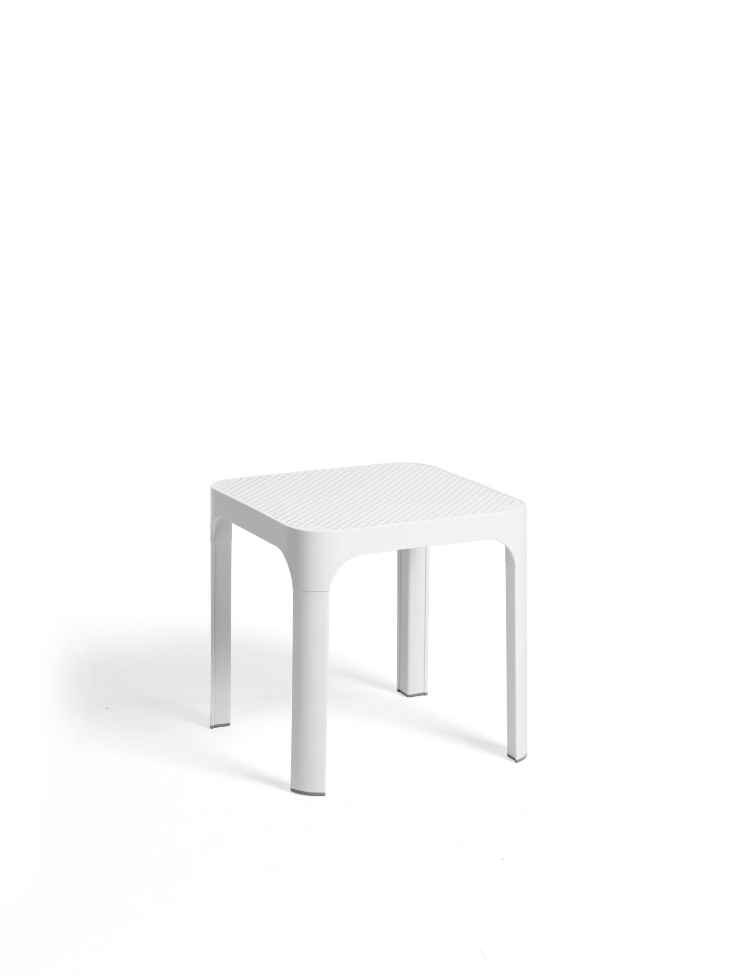 Vrtna klubska miza NET 40. Elegantna, kvalitetna in trpežna vrtna miza - italijanskega proizvajalca vrtnega pohištva Nardi. Vrtne klubske mize NET so